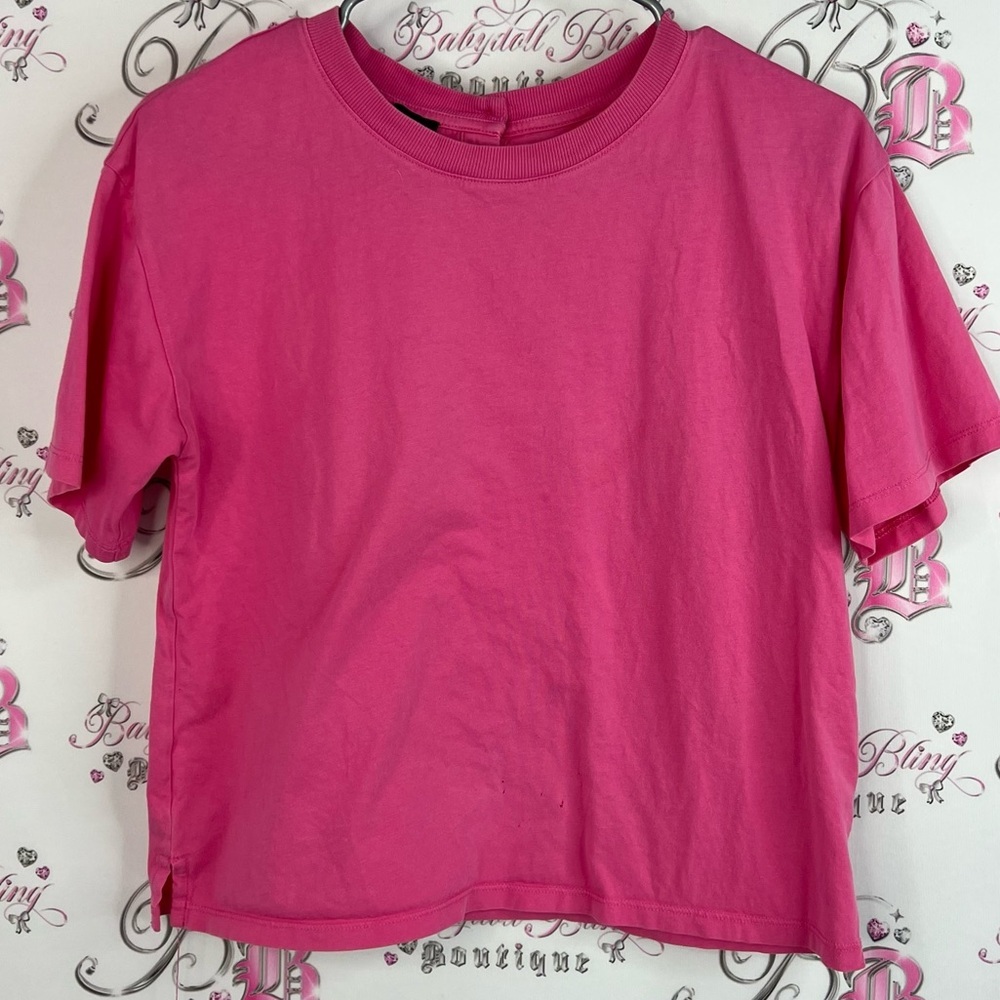 Talbots tee tshirt top bright slits on side Pink button detail Shirt
